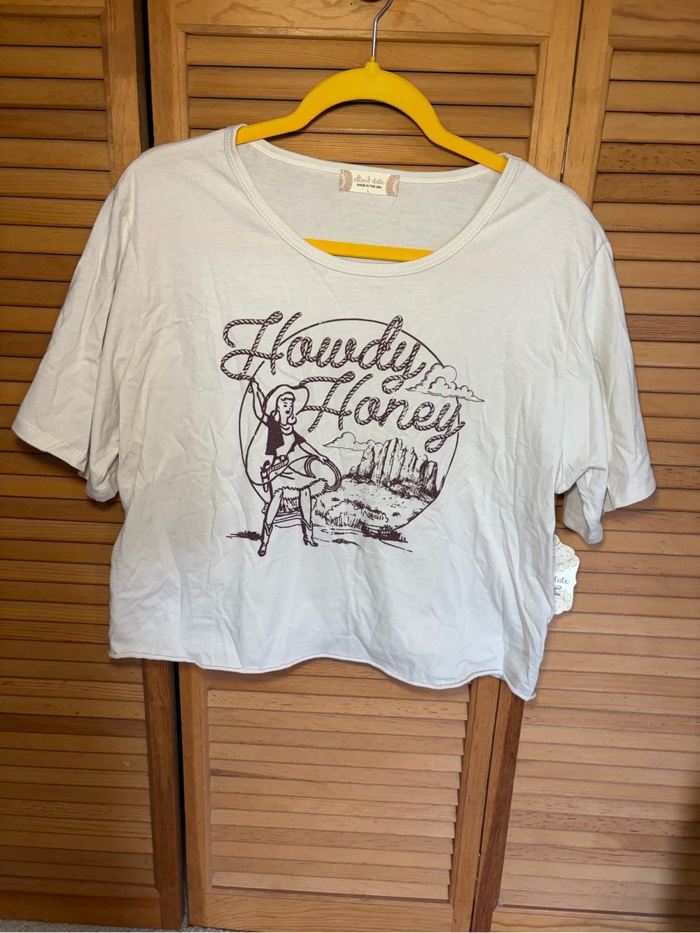 Altar'd State Howdy Honey Western Graphic Baby Tee antique white Size L
